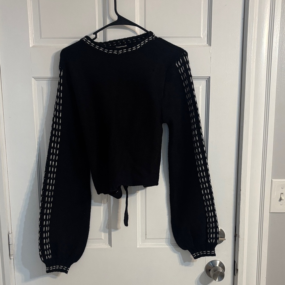 Vici Black Cropped Knit Sweater with White Stitching